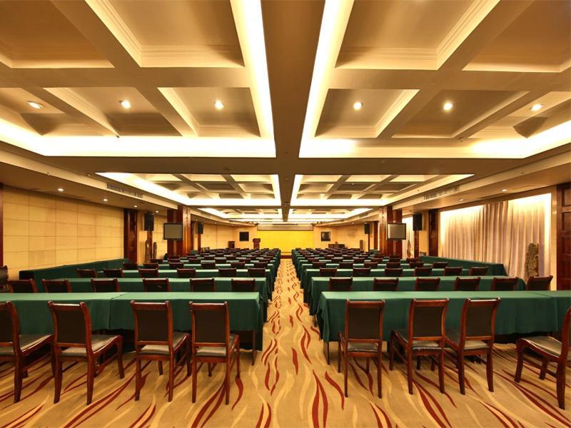 Vienna International Hotel Zhangjiajie Tianmen Mountain Екстериор снимка